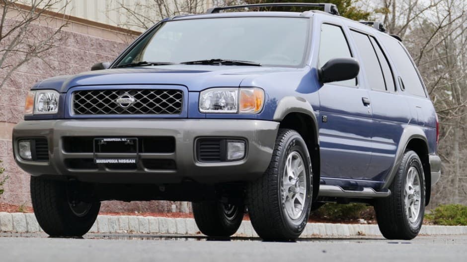 1999 Nissan Pathfinder sold for $12,500
