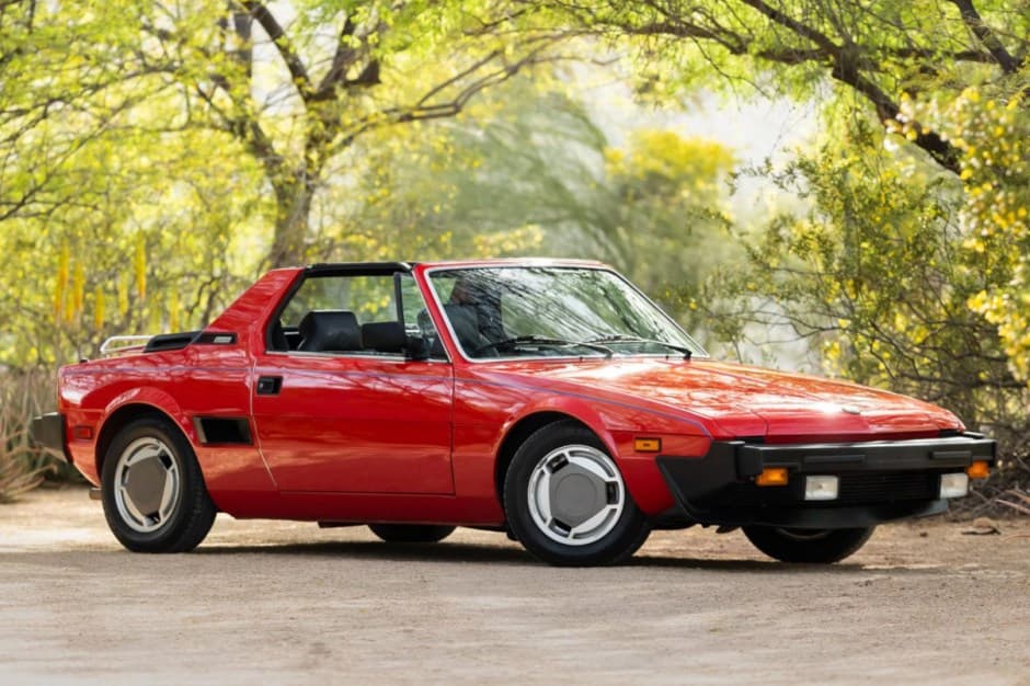 1986 Fiat X1/9 sold for $26,519