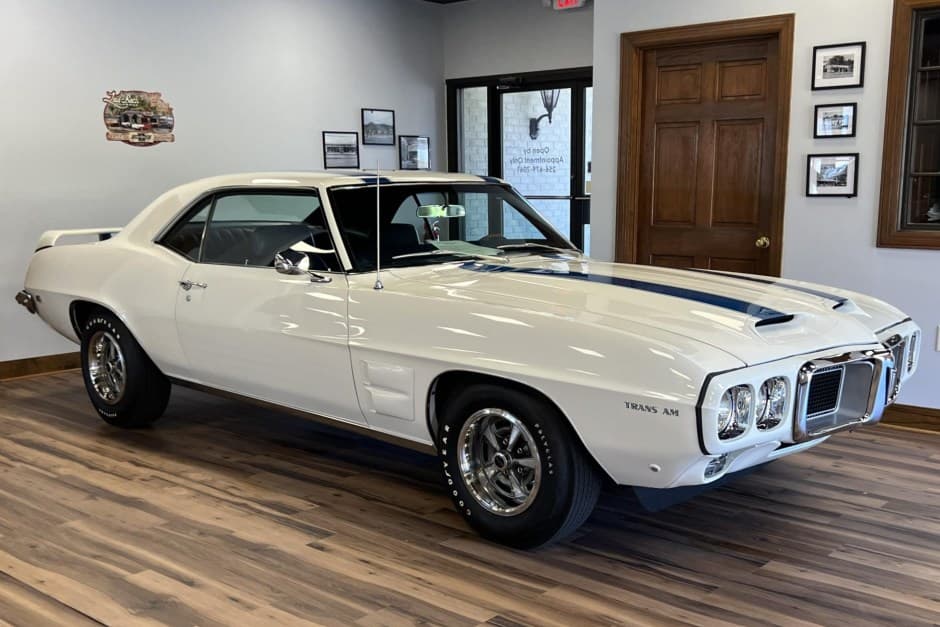 1969 Pontiac Firebird (1967-1969) sold for $130,000