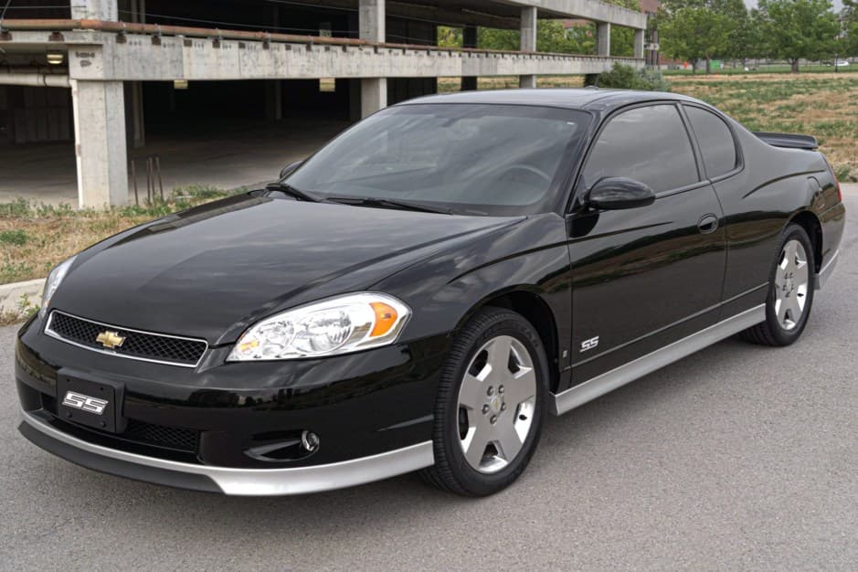 2007 Chevrolet Monte Carlo sold for $18,001