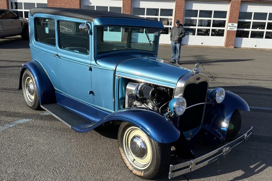 1931 Ford Hot Rod sold for $18,250
