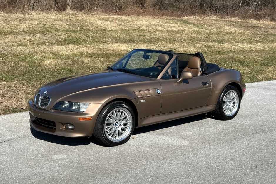 2001 BMW Z3 sold for $11,000