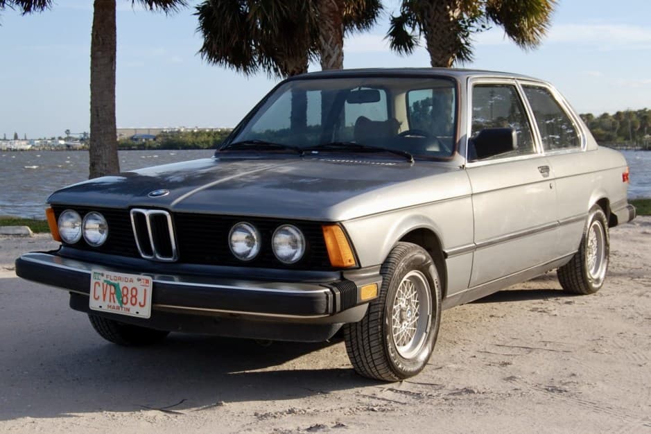 1980 BMW E21 3-Series sold for $5,800