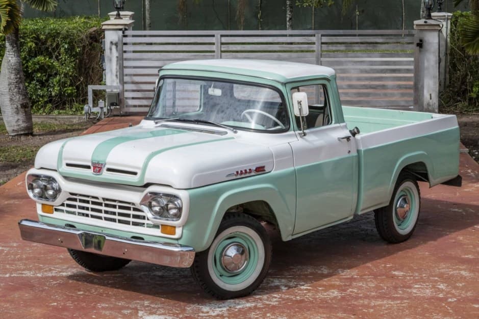1960 Ford F-Series 1957-1960 sold for $14,000