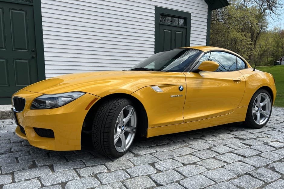 2011 BMW E89 Z4 Roadster sold for $30,000