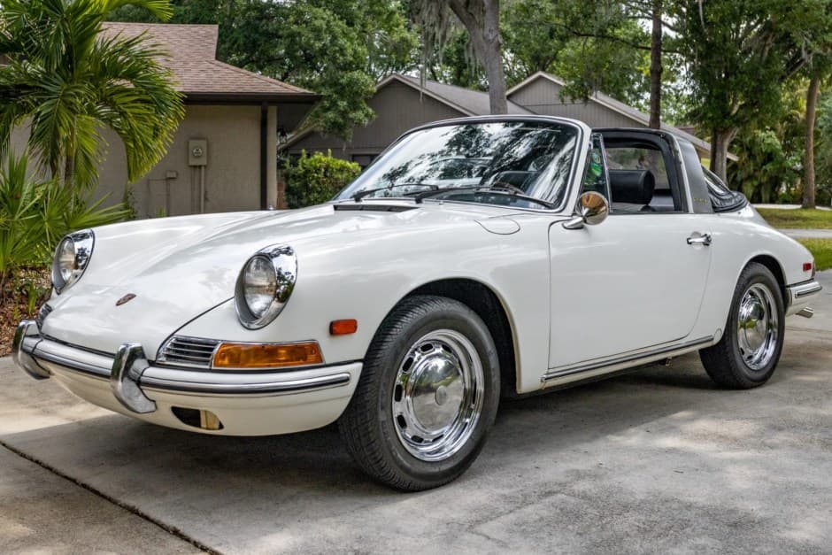 1968 Porsche 912 sold for $52,250