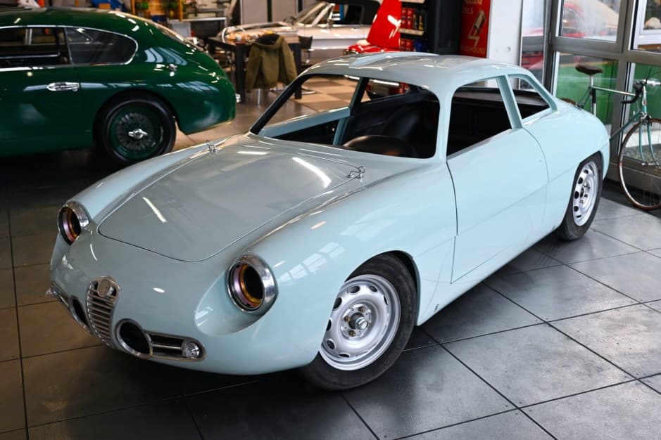 1961 Alfa Romeo 750/101 Series Giulietta & Giulia sold for $34,444