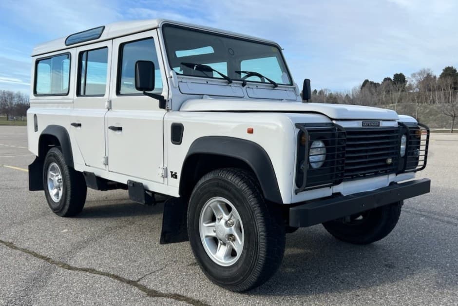 1996 Land Rover 110 / Defender 110 (Euro Spec) sold for $50,500