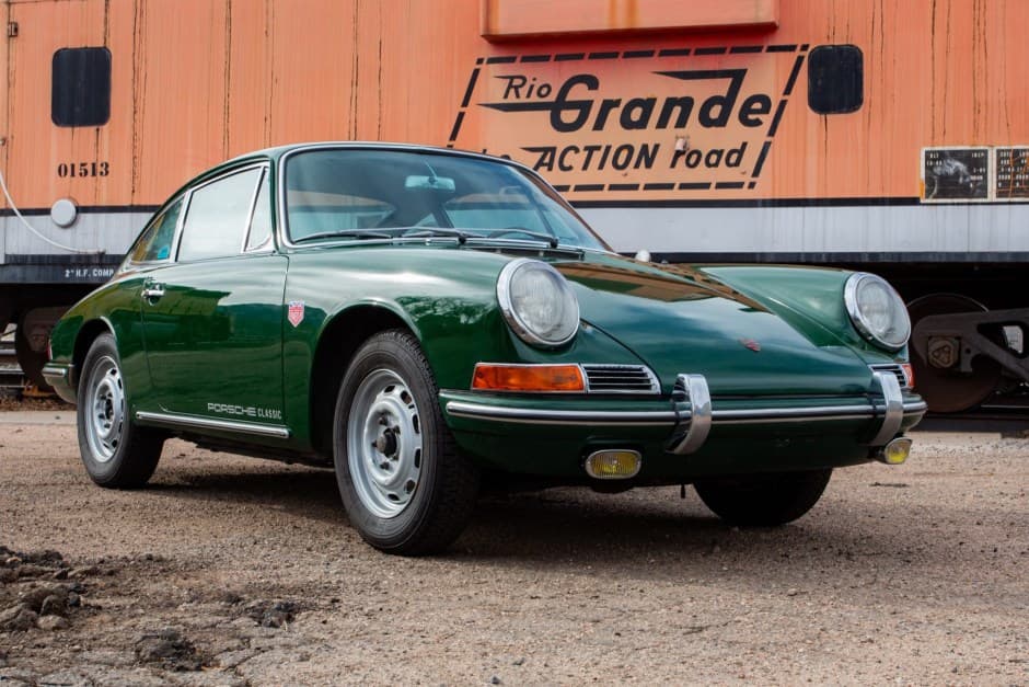1966 Porsche SWB 911 (1965-1968) sold for $92,000