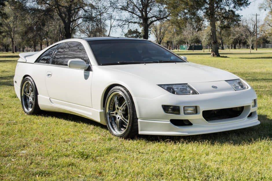 1994 Nissan Z32 300ZX sold for $12,550