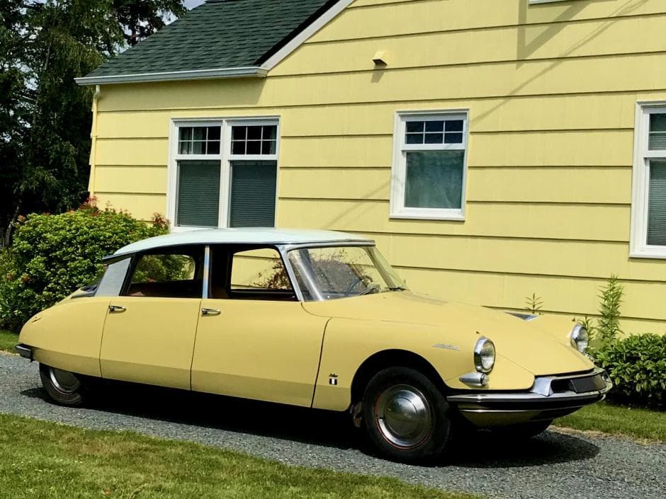 1960 Citroen DS sold for $92,000