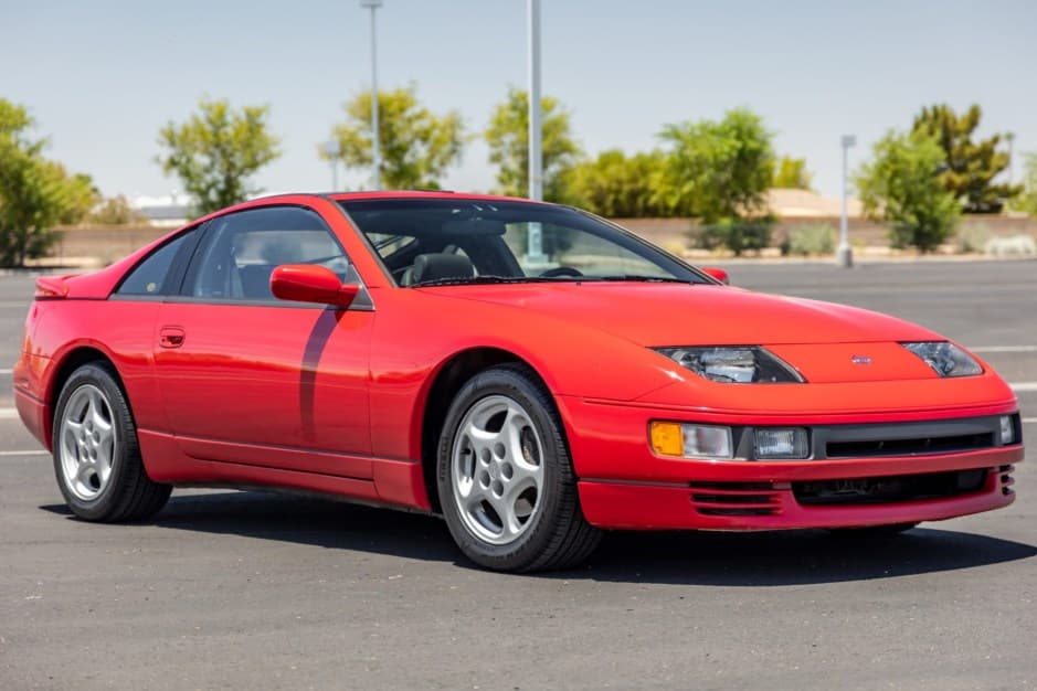 1991 Nissan Z32 300ZX sold for $35,500