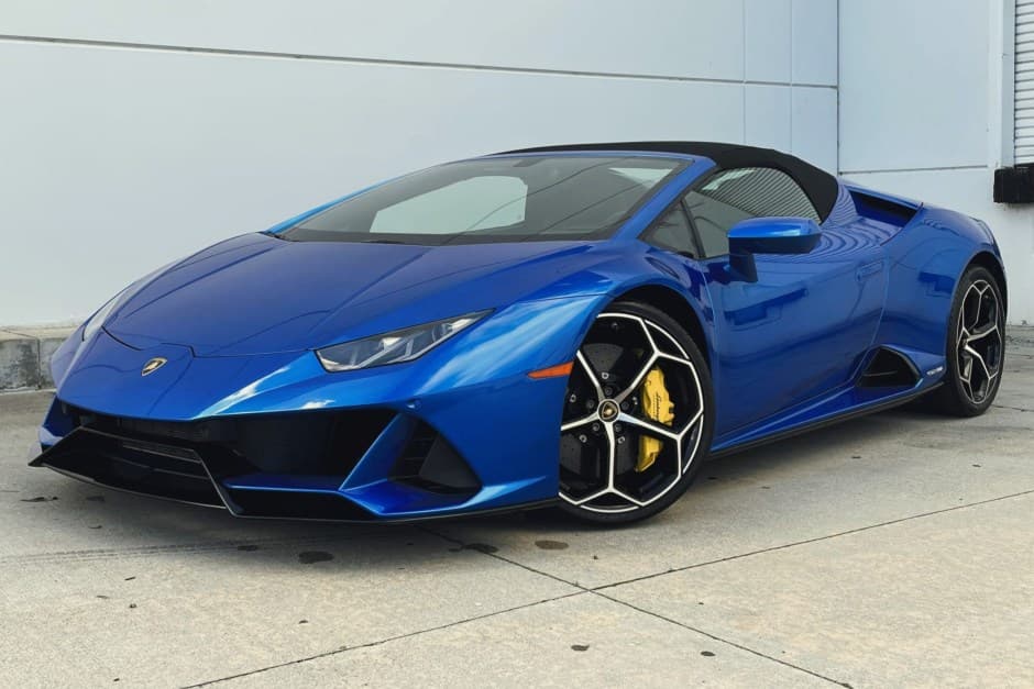 2020 Lamborghini Huracán sold for $265,000