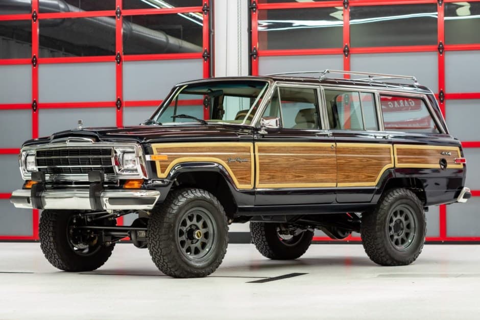 1990 Jeep SJ Grand Wagoneer sold for $170,000