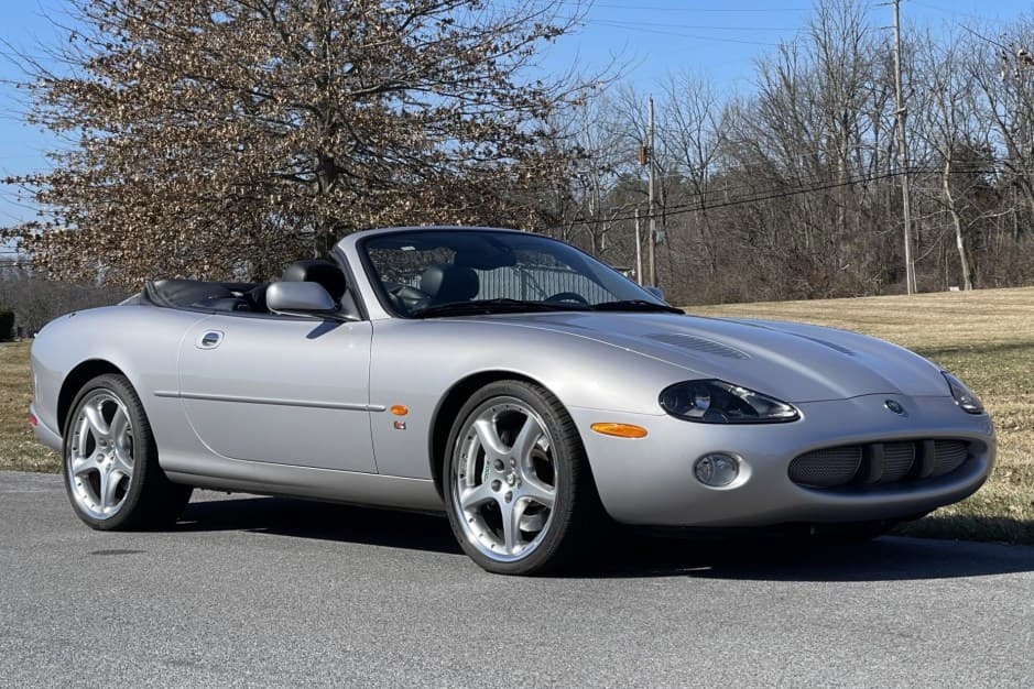 2003 Jaguar XKR sold for $15,750