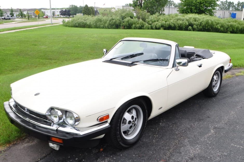 1988 Jaguar XJS sold for $7,800
