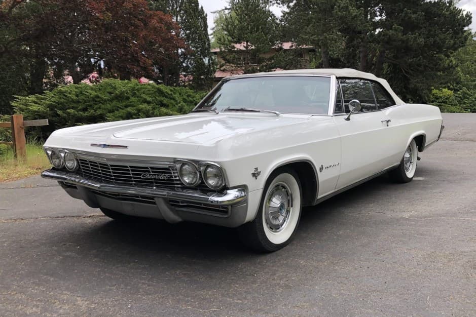 1965 Chevrolet Impala sold for $27,000