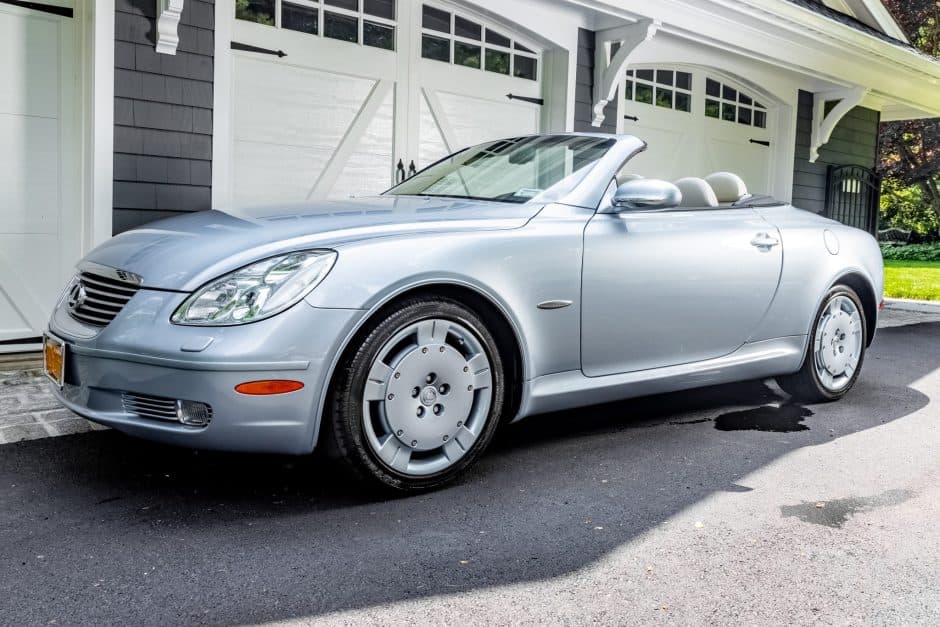 2004 Lexus SC sold for $35,250