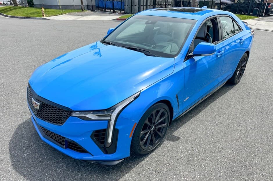 2023 Cadillac CT4 & CT4-V sold for $70,420