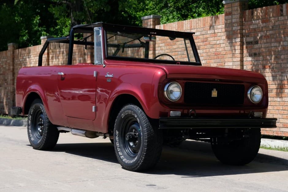 1962 International Harvester Scout sold for $21,250