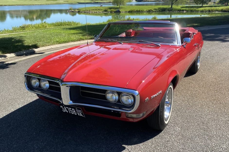 1968 Pontiac Firebird (1967-1969) sold for $32,500