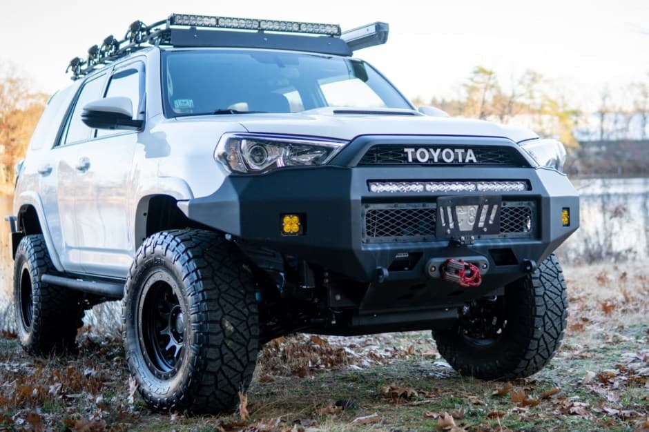 2015 Toyota 4Runner (N280) sold for $31,000