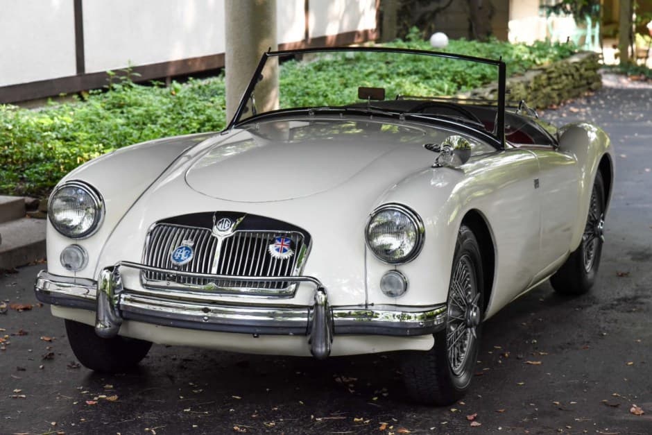 1961 MG MGA sold for $22,000