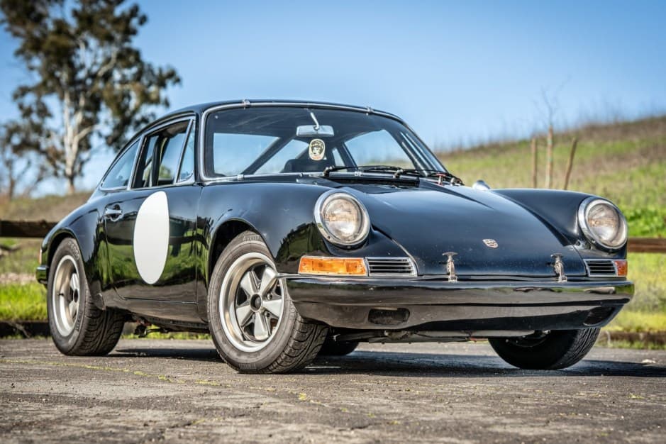 1967 Porsche 912 sold for $54,912