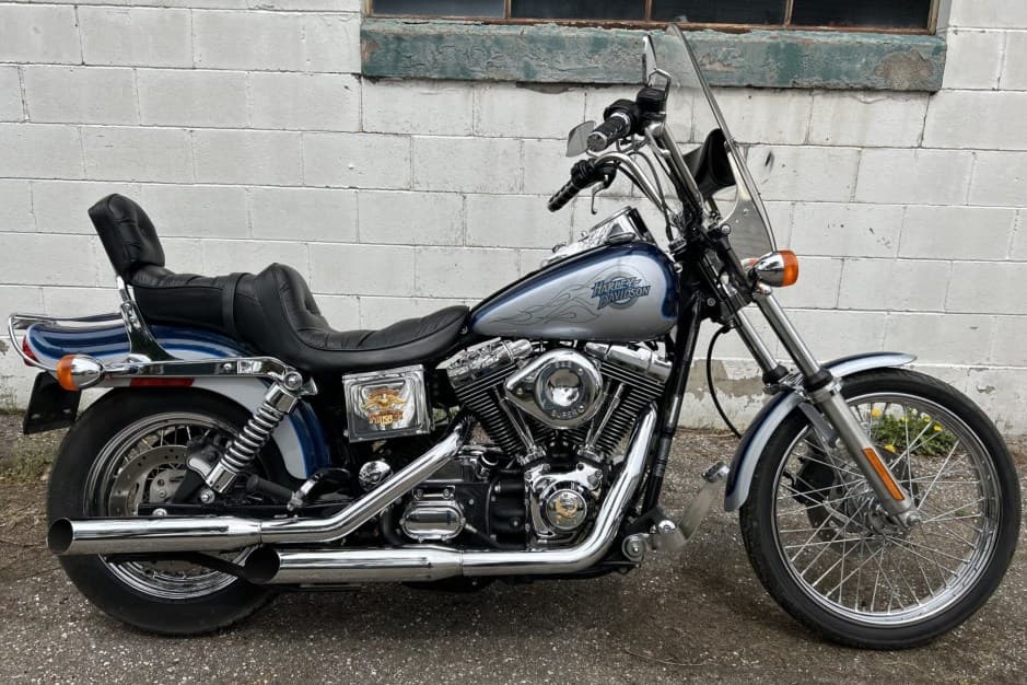 2000 Harley-Davidson Dyna sold for $6,400