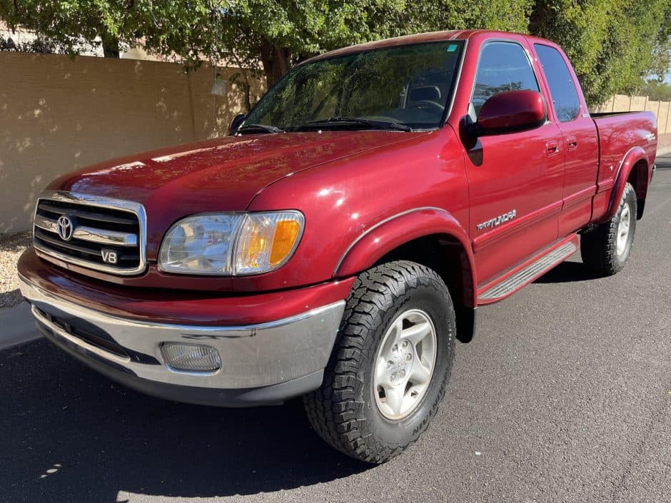 2000 Toyota Tundra (XK30/XK40 2000-2006) sold for $23,500