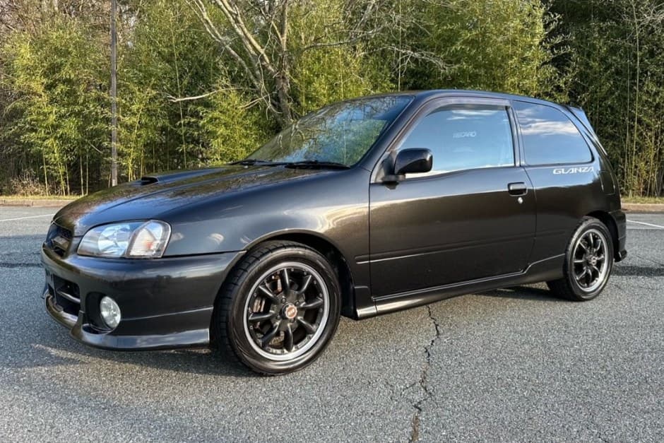 1998 Toyota  sold for $10,000