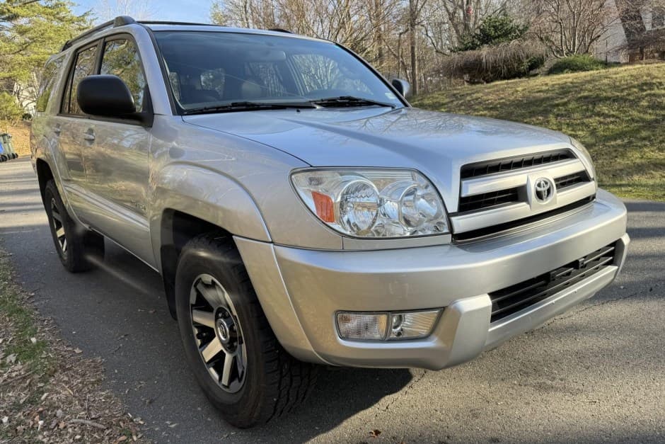 2004 Toyota 4Runner (N210) sold for $16,900