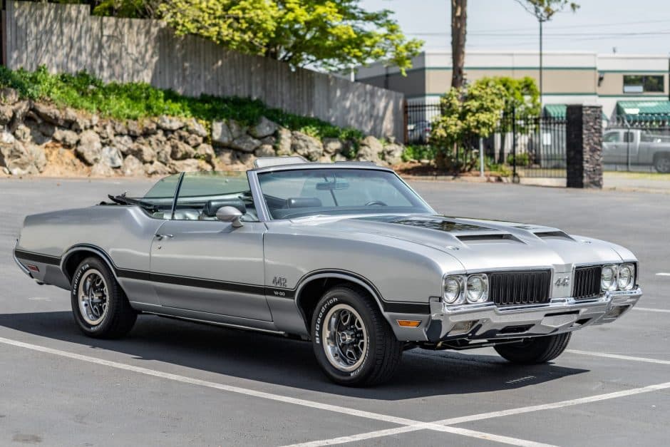 1970 Oldsmobile 442 sold for $71,500