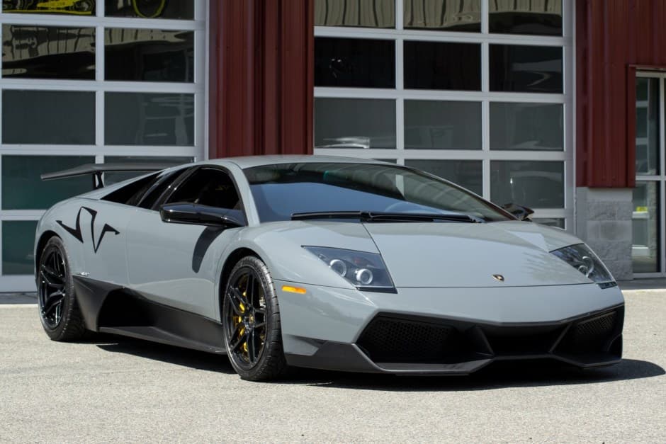 2010 Lamborghini Murciélago sold for $850,000