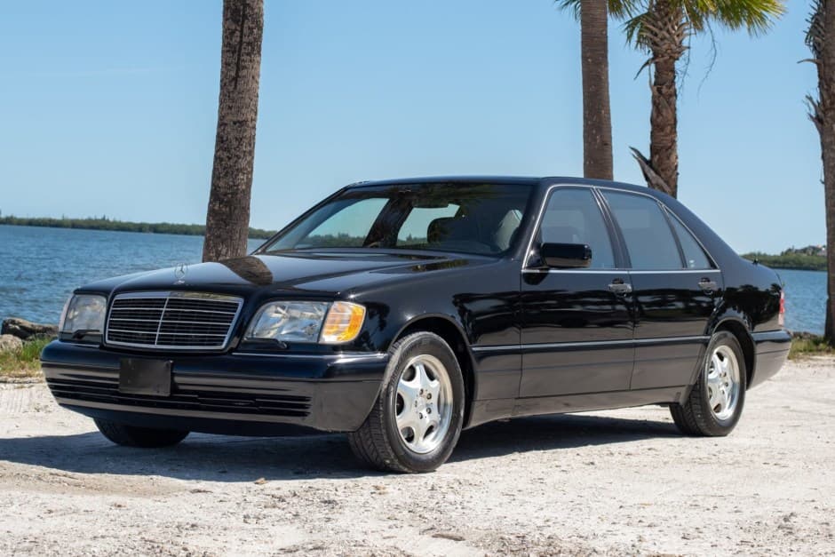 1998 Mercedes-Benz W140 S-Class sold for $10,000