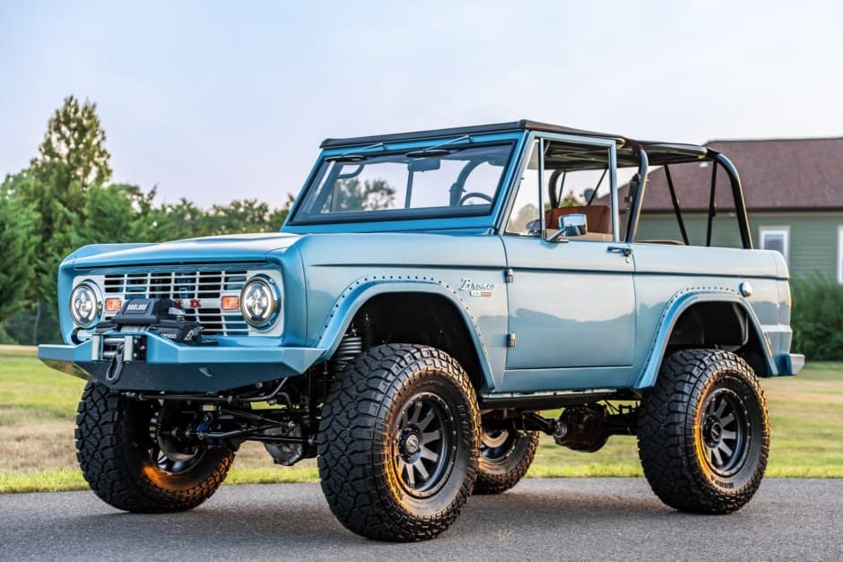 1967 Ford Bronco U13/U14/U15 1966-1977 sold for $167,000