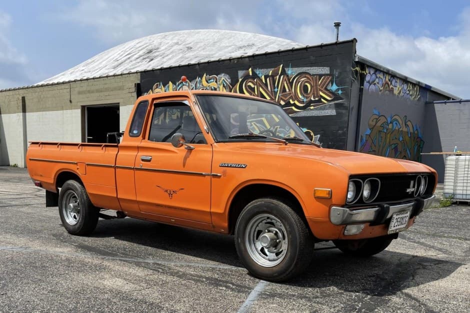 1977 Datsun Pickup sold for $3,800