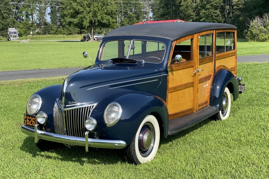 1939 Ford Standard, Deluxe, & Super Deluxe sold for $44,000