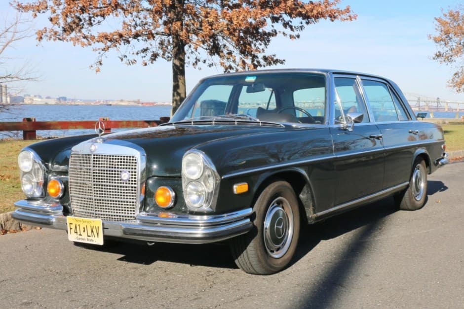 1971 Mercedes-Benz W108 & W109 sold for $14,500