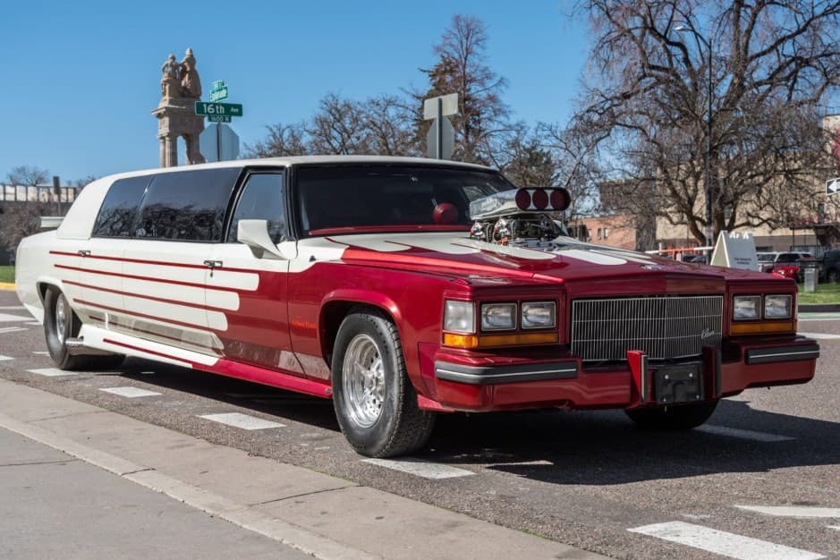 1981 Cadillac Series 75/Fleetwood sold for $27,100