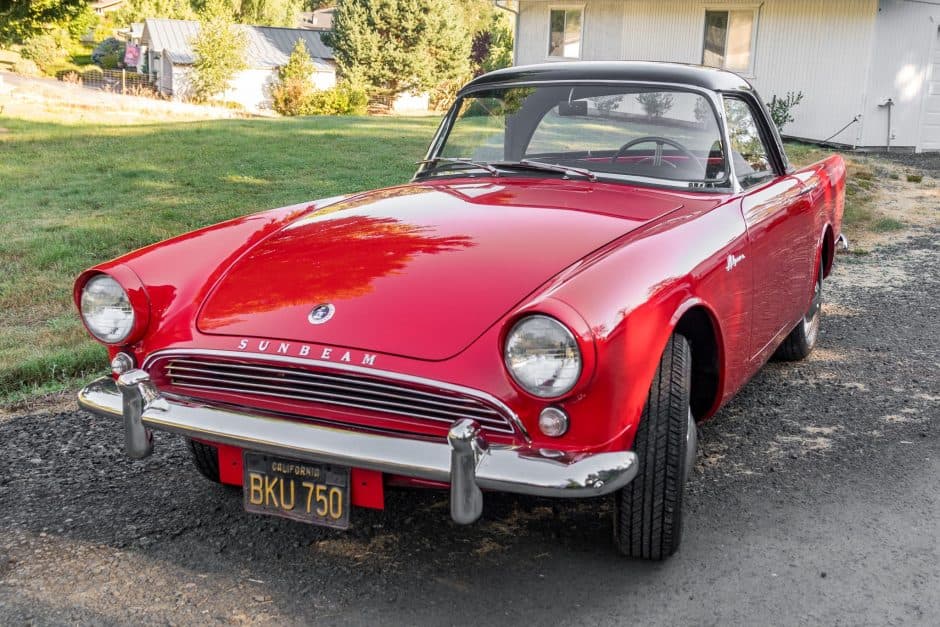 1962 Sunbeam Alpine sold for $11,000