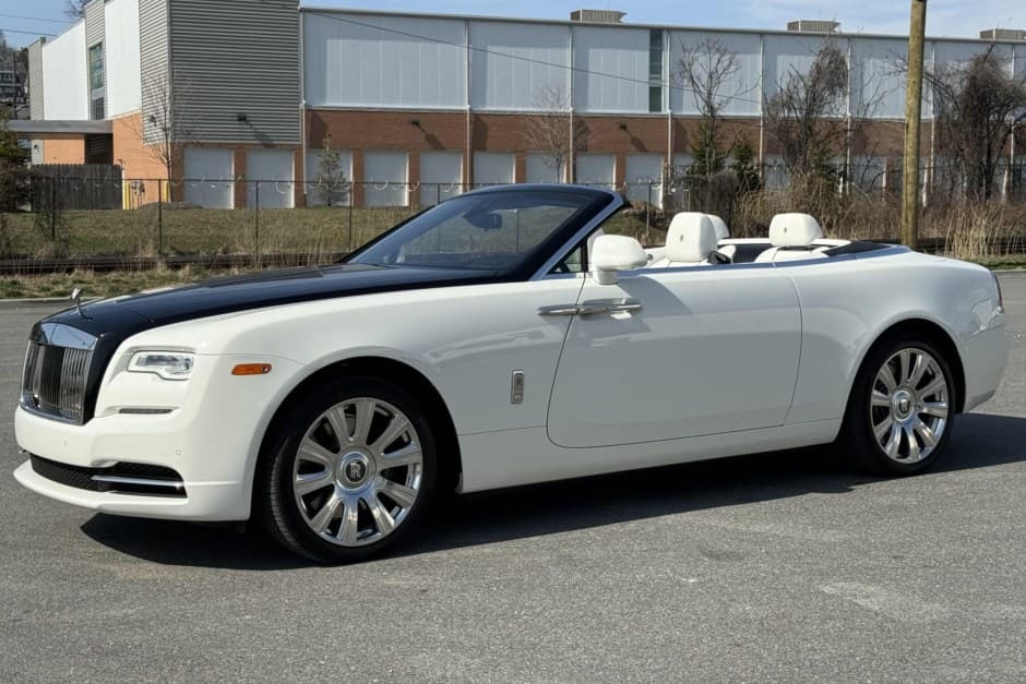 2016 Rolls-Royce  sold for $160,000