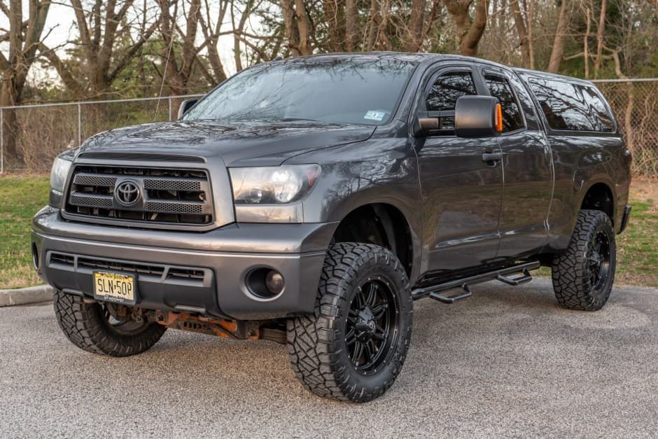 2011 Toyota Tundra (XK50 2007-2021) sold for $22,000