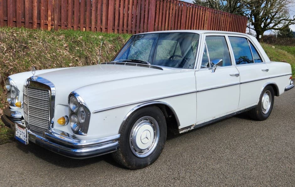 1967 Mercedes-Benz W108 & W109 sold for $5,000