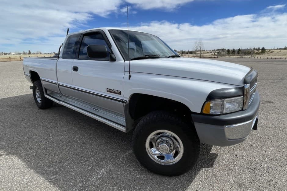 1995 Dodge Ram (1994-2001) sold for $24,250