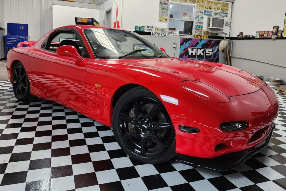 1996 Mazda RX-7 FD sold for $31,250
