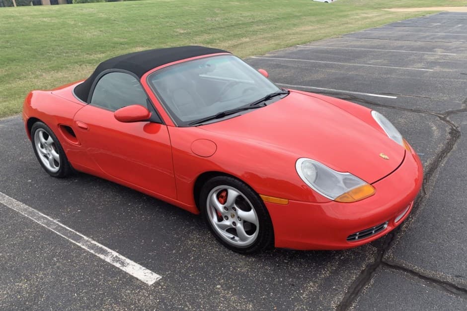 2001 Porsche 986 Boxster sold for $16,750