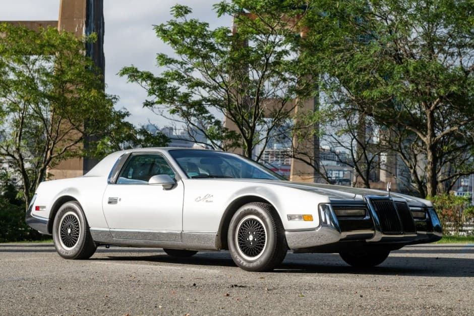 1987 Pontiac Fiero sold for $12,750