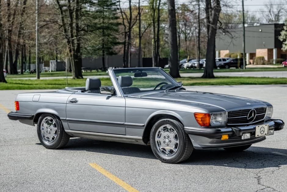 1987 Mercedes-Benz R107 SL sold for $27,000