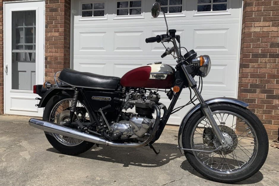 1976 Triumph Bonneville T140 sold for $5,700